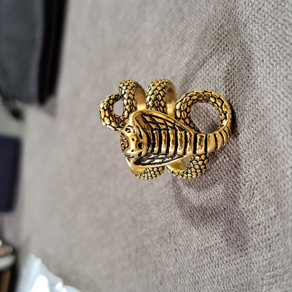ChainsHouse Cobra Snake Infinity Stainless Steel Gold Ring NEW IN BOX US 7